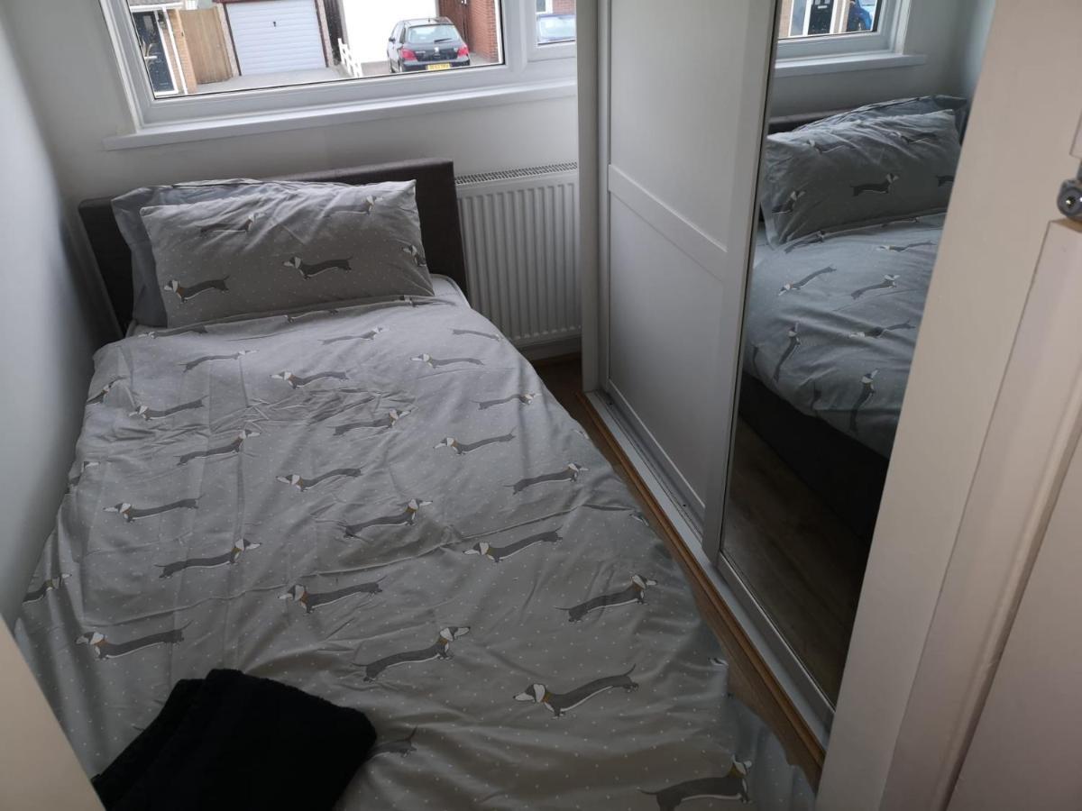 Ffrith House Villa Prestatyn Ngoại thất bức ảnh